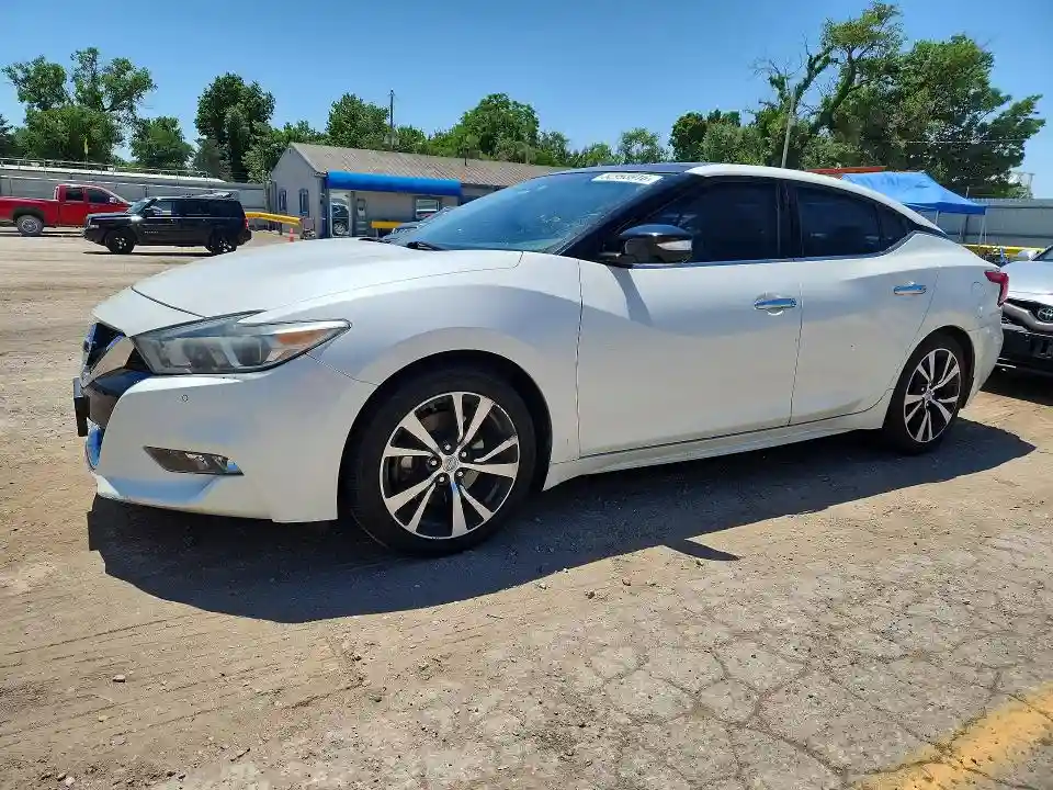 2016 NISSAN MAXIMA